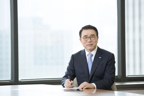 Cho Yong-byoung, CEO de Shinhan Financial Group