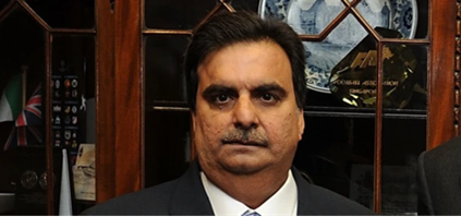 Abdulmalek Janmohamed ex PDG d'Imperial Bank 