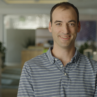 Toast dirigé par Steve Fredette