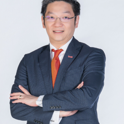 Manat Manavutiveth, CEO de True Corporation