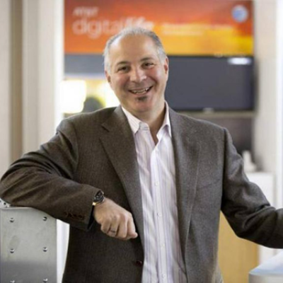 Joseph Magnacca  dirigeant de RadioShack