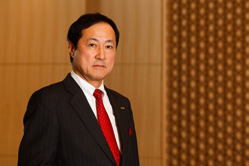 Yasuhiro Sato, CEO de Mizuho Financial Group
